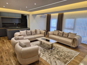 Lakefront Premium Suite